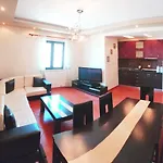 Center Galeria Διαμέρισμα *