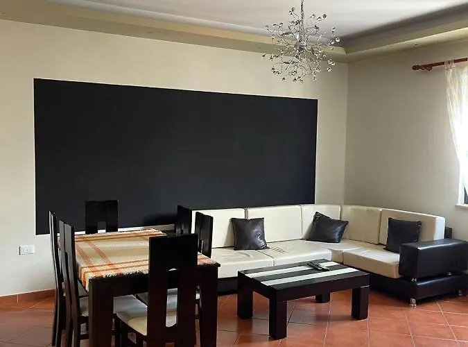 Center Galeria ティラナ